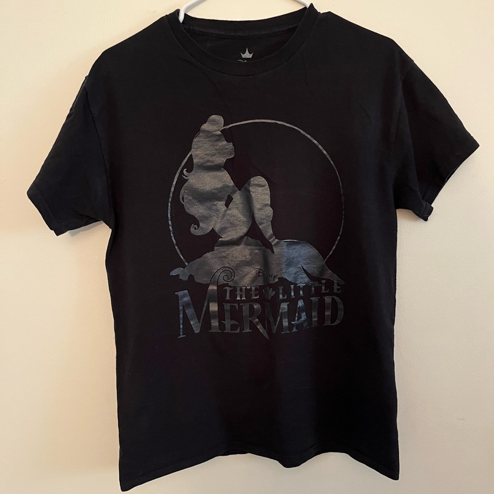 Disney The Little Mermaid black T-shirt size M